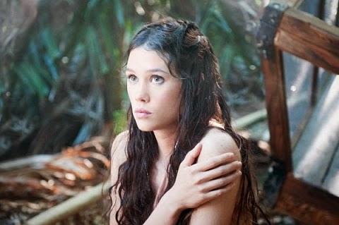 Pirates 4 Mermaid Astrid BergesFrisbey Latest Hot Pics 2
